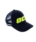 Czarna czapka z daszkiem trucker OC1 z wyszytym żółto-zielonym logo, regulowany rozmiar, styl unisex