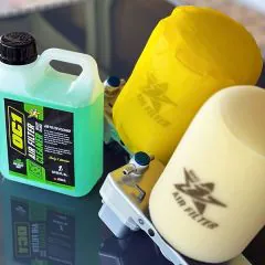 Płyn do czyszczenia filtrów powietrza OC1 Air filter Cleaner 1l