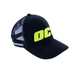 Czarna czapka z daszkiem trucker OC1 z wyszytym żółto-zielonym logo, regulowany rozmiar, styl unisex